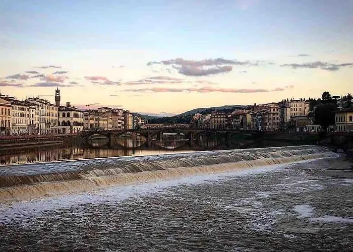 Dandy On The Arno River Florencia